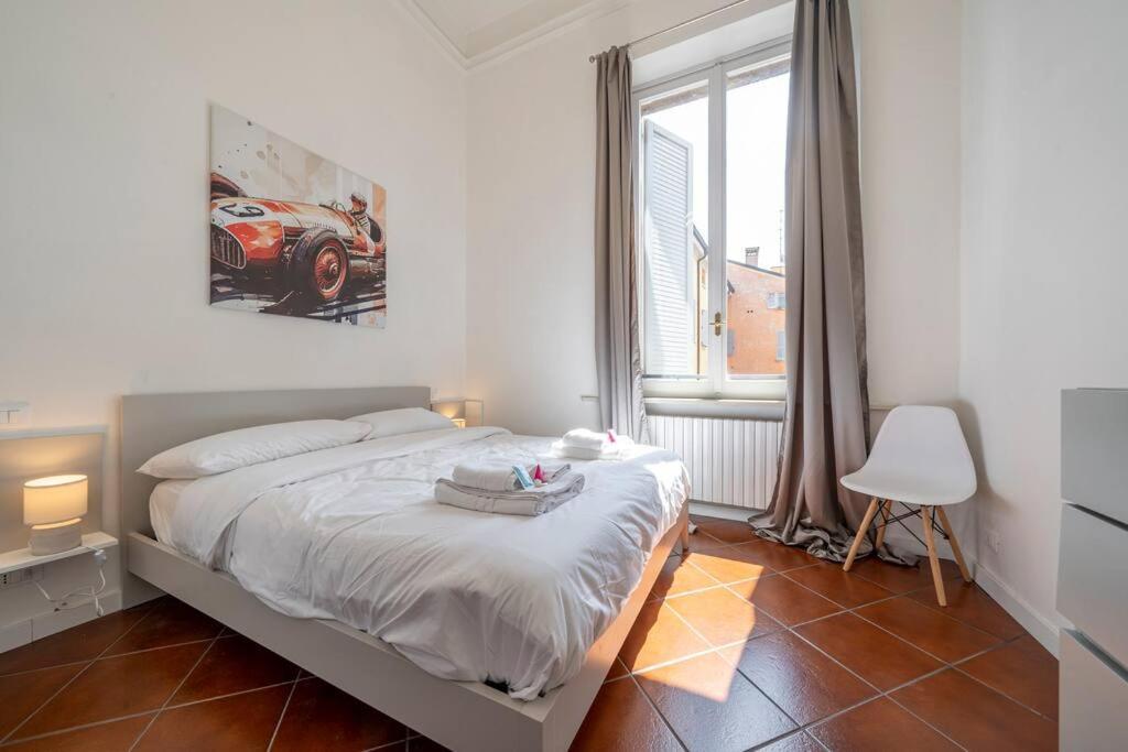 Via Emilia Centro - Stupendo Appartamento A Modena Eksteriør billede