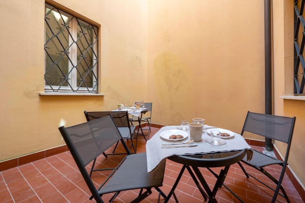 Via Emilia Centro - Stupendo Appartamento A Modena Eksteriør billede